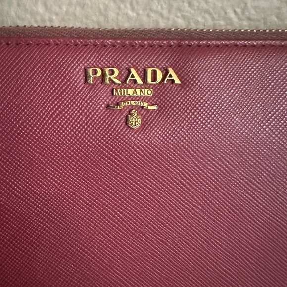 PRADA Saffiano Long Zip Wallet - Picture 3 of 12